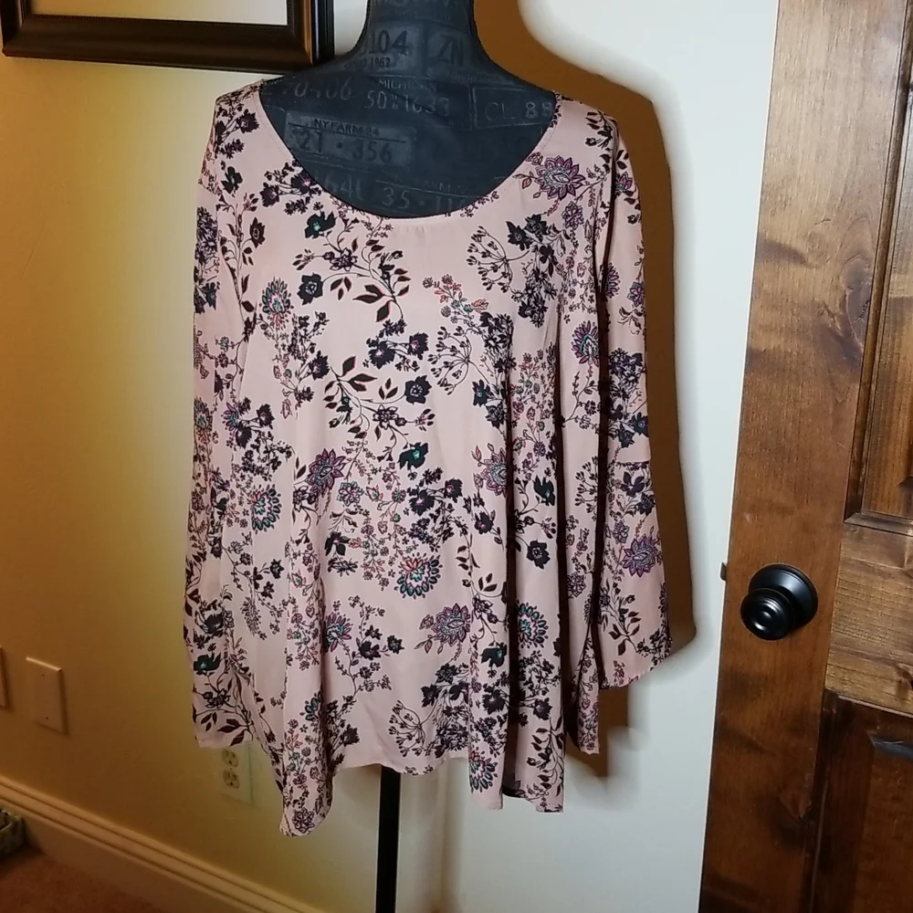 Fall blouse - Picture 1 of 9